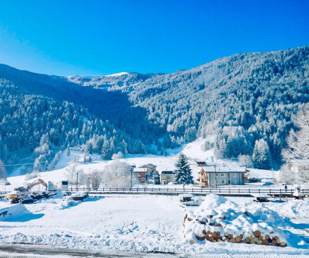 Mountain Home - Families Holidays Pradelle Bagian luar foto